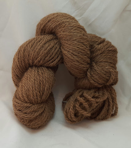 Brown 3-ply bulky yarn