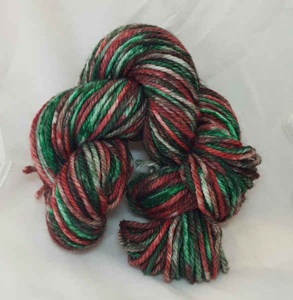 Green and Red, Clun Forest, 3 ply heavy worsted